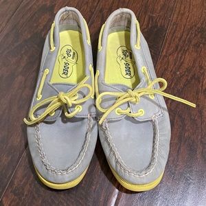 Gray yellow Sperry’s size 7M